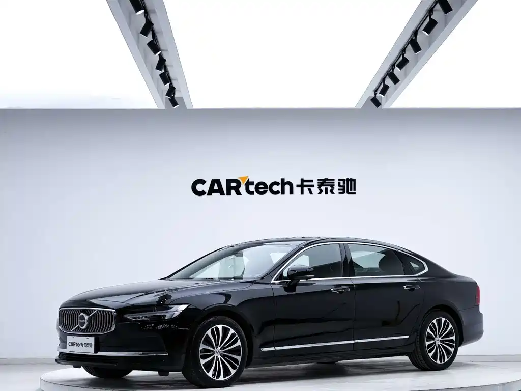 Volvo S90 2023
