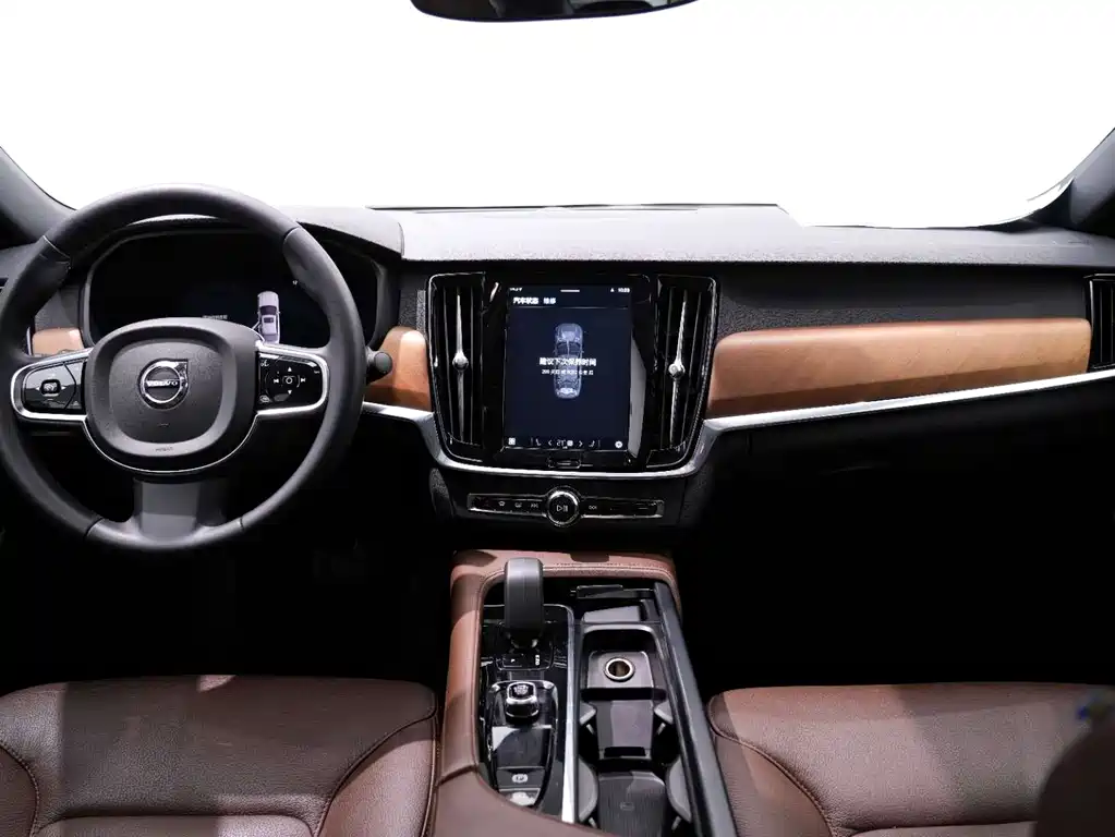 Volvo S90 2023 — фото 19