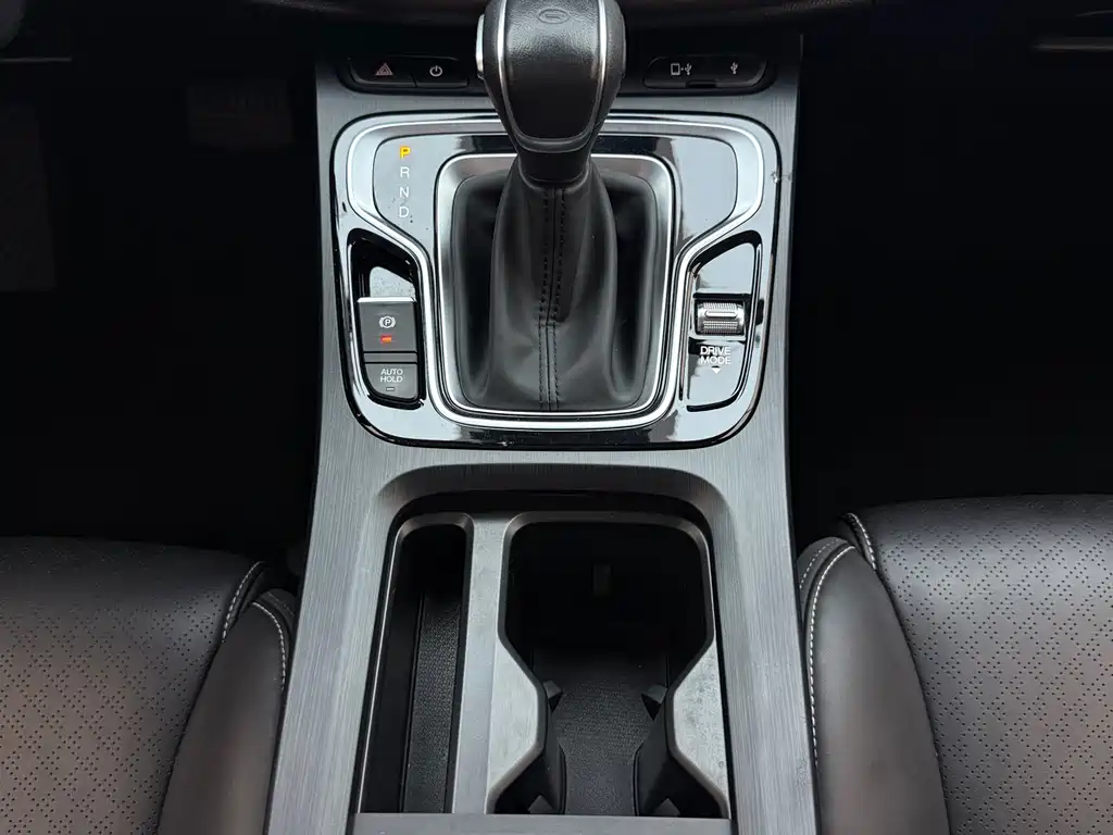 GAC Motor Trumpchi M6 2021 — фото 12
