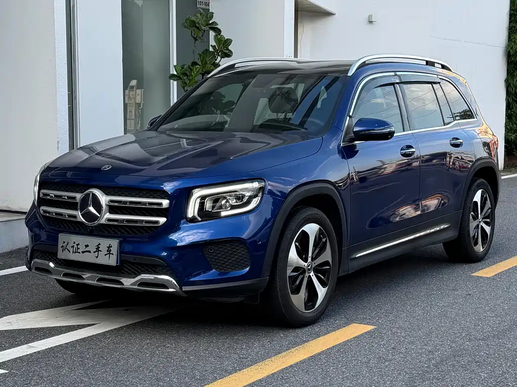 Mercedes-Benz GLB 2021