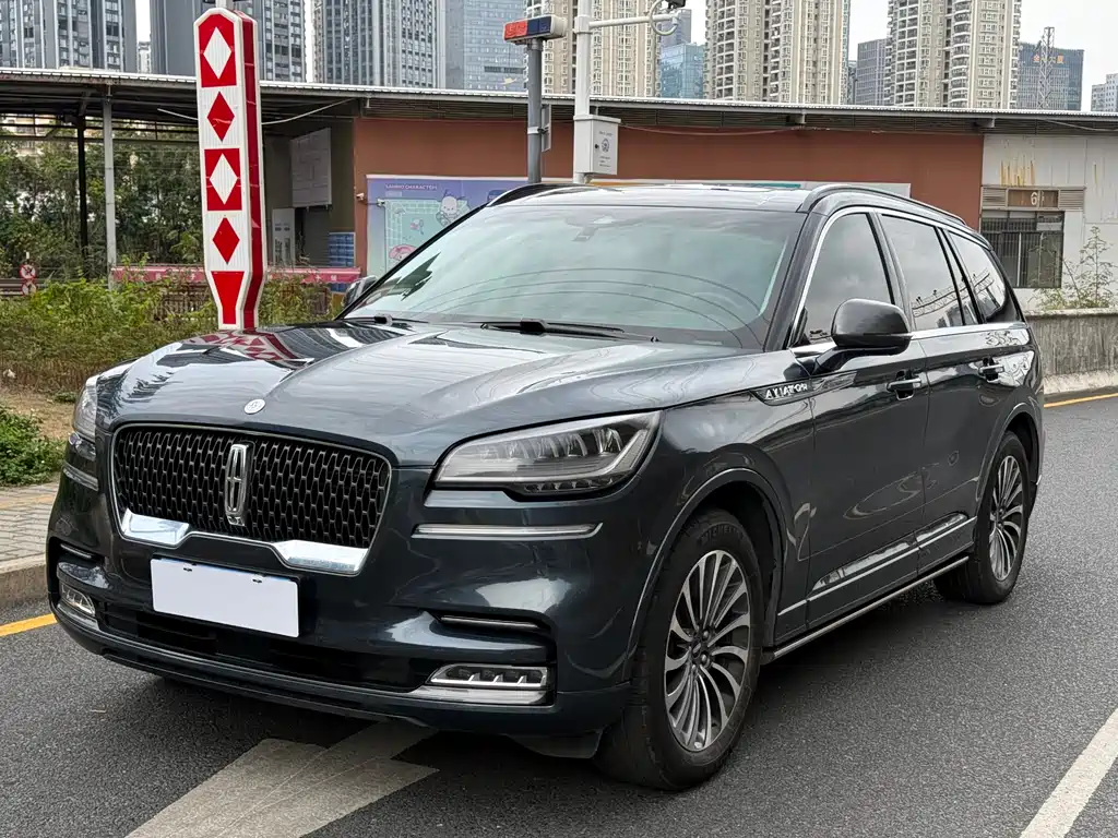 Lincoln Aviator 2023