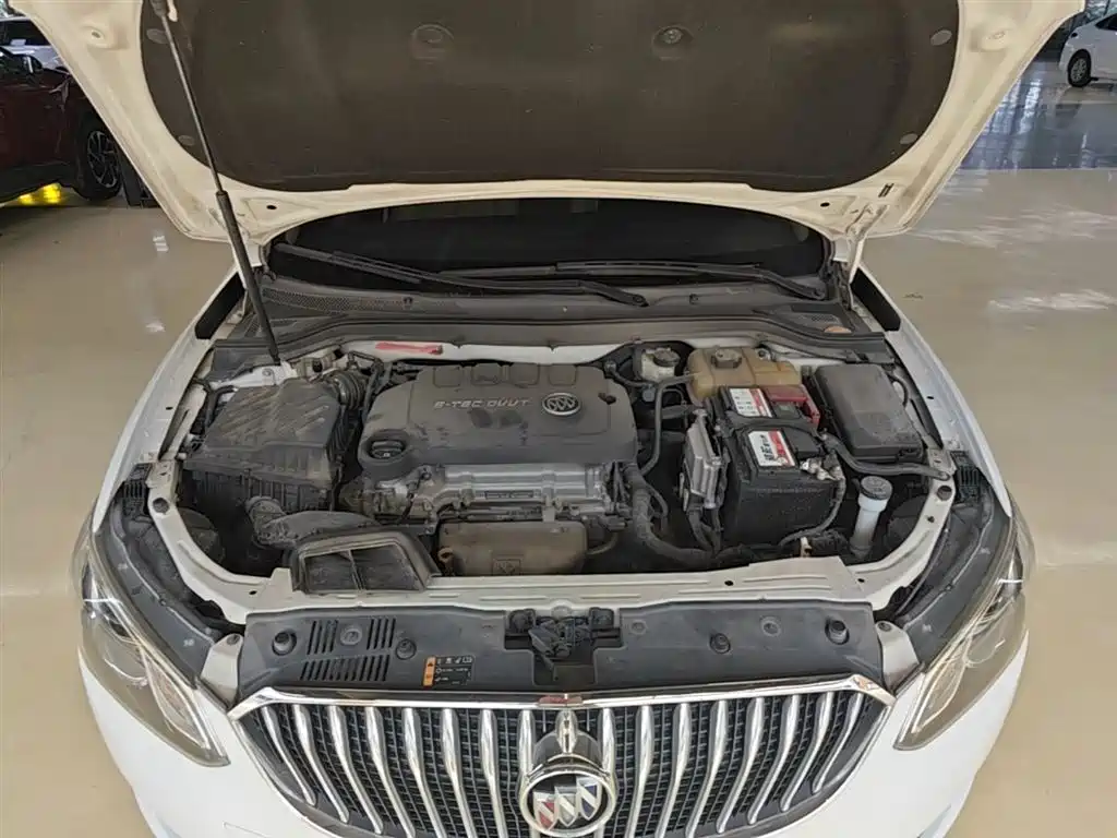 Buick Excelle 2016 — фото 20