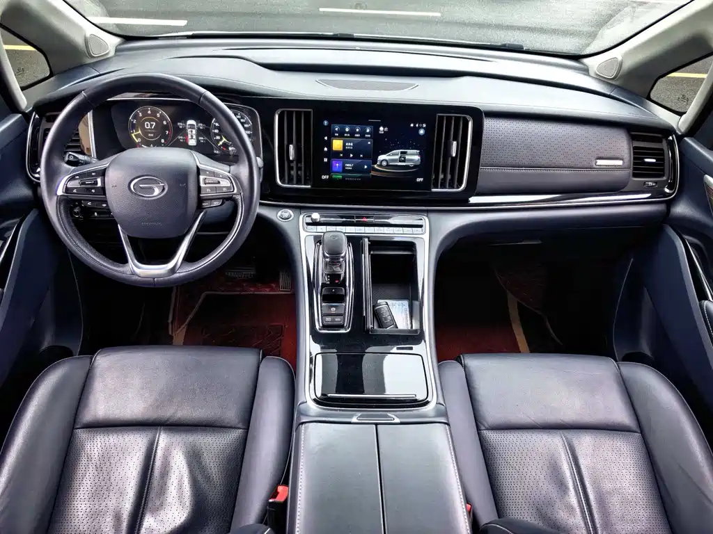 GAC Motor Trumpchi M8 2022 — фото 6