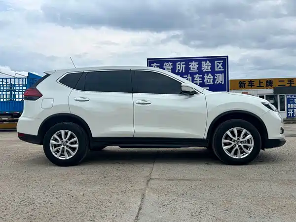 Nissan X-Trail 2023