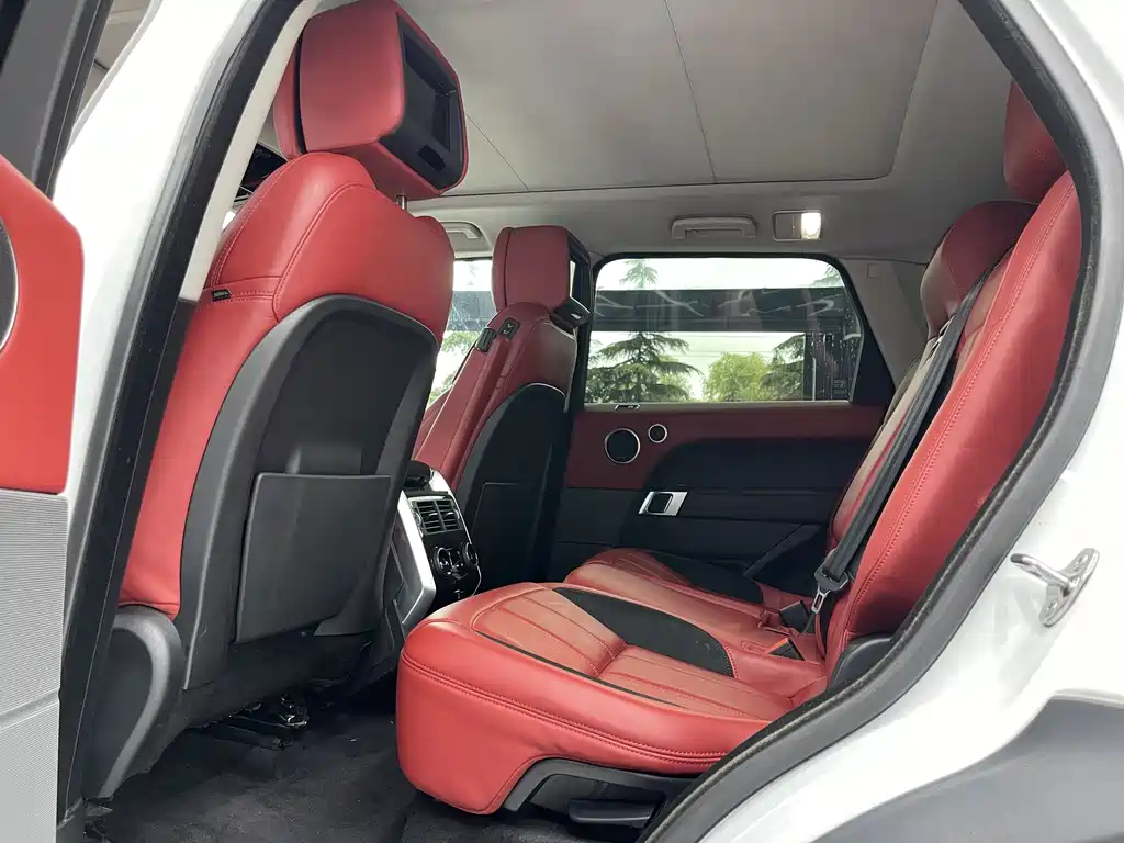 Land Rover Sport 2021 — фото 19