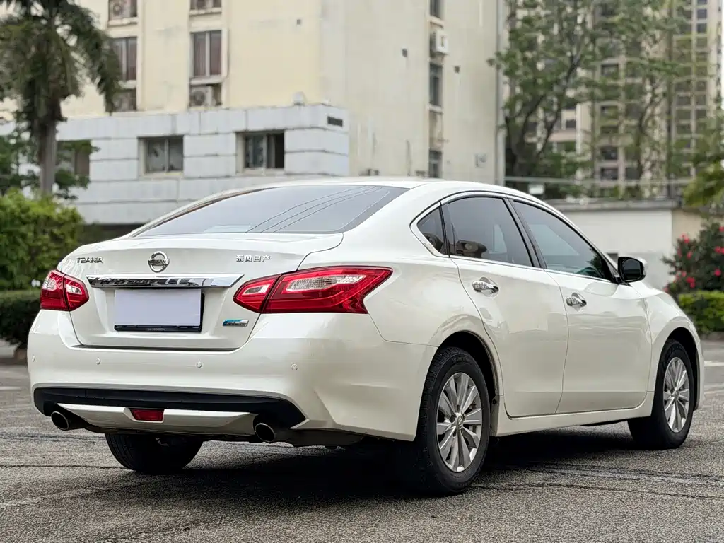 Nissan Teana 2018 — фото 16