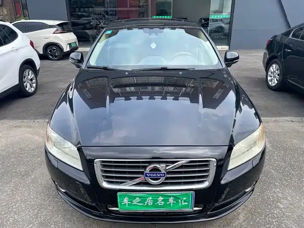 Volvo S80L 2013