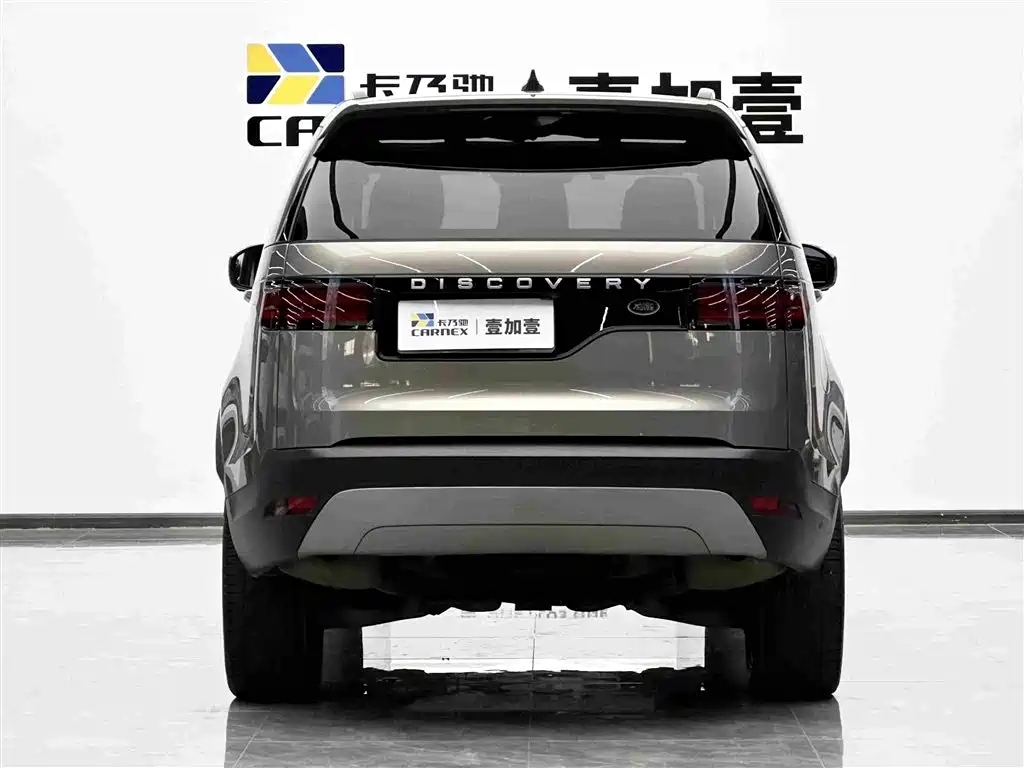 Land Rover Discovery 2024 — фото 18