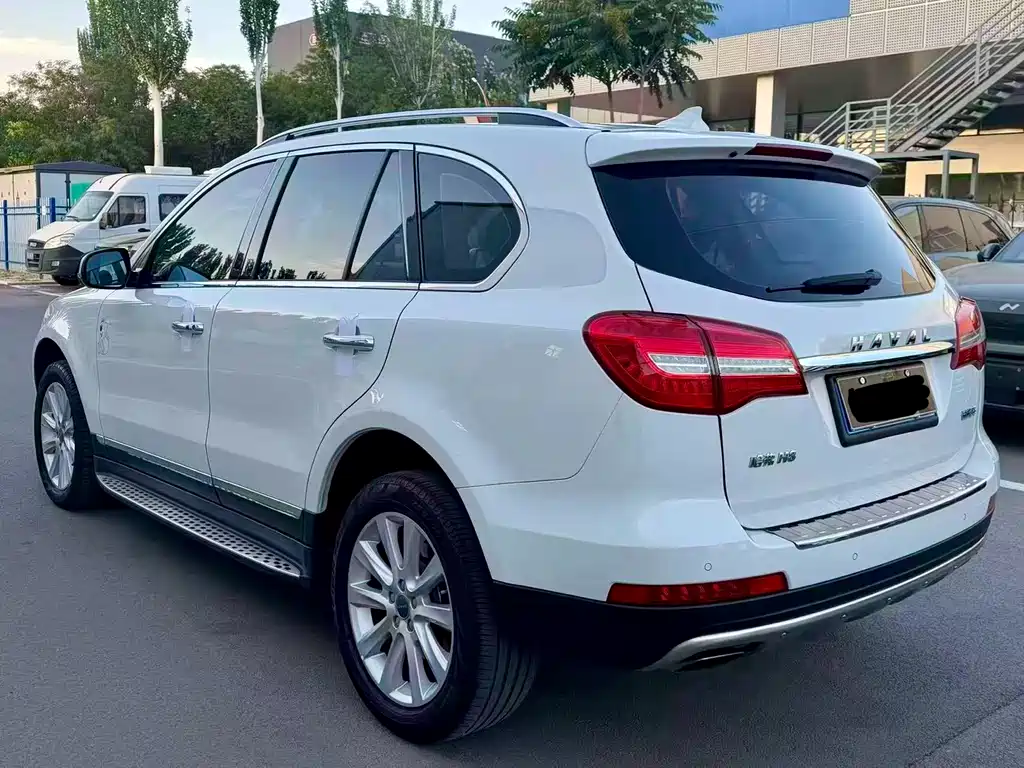 Haval H8 2017 — фото 4