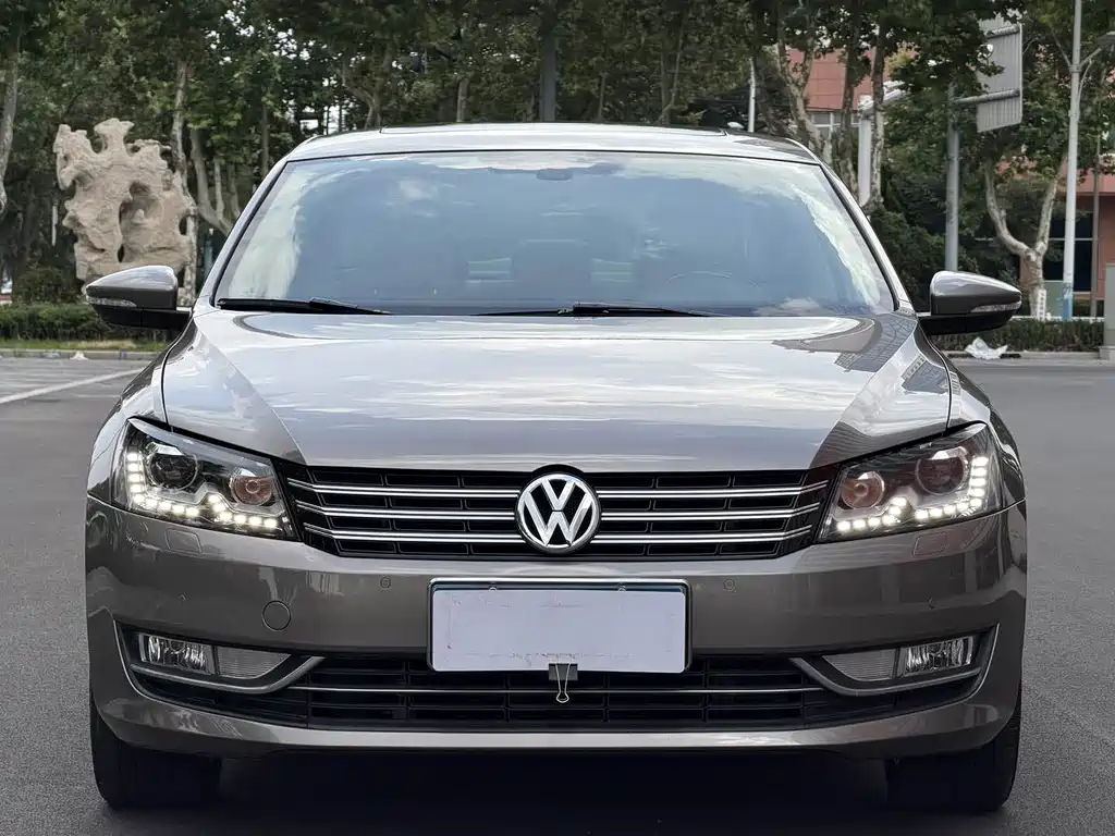Volkswagen Passat 2013