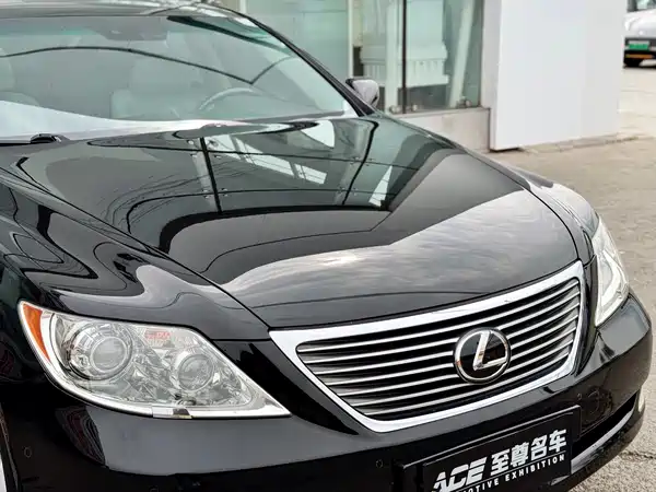 Lexus LS 2009