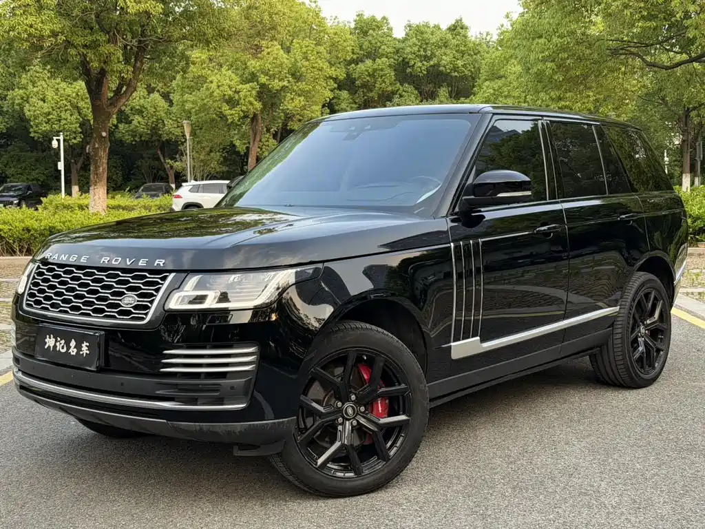 Land Rover Range Rover 2020 — фото 1