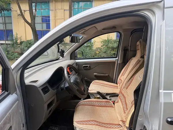 Wuling Rongguang V 2019