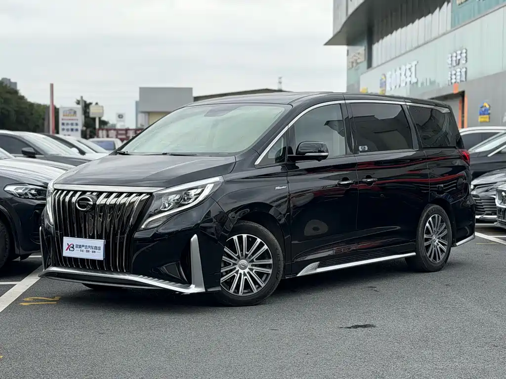 GAC Motor Trumpchi M8 2022 — фото 1