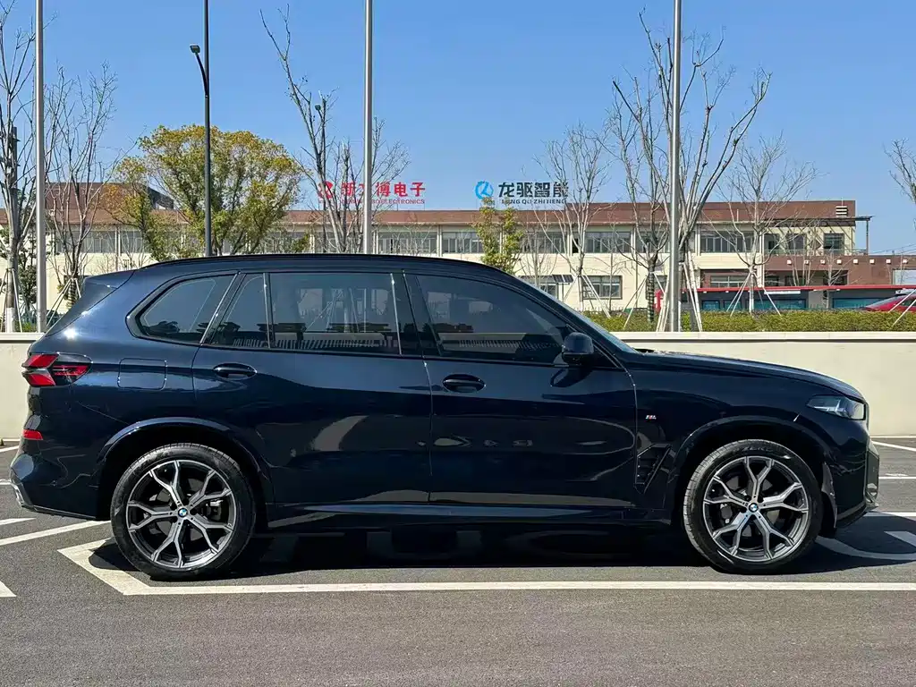 BMW X5 2024 — фото 12