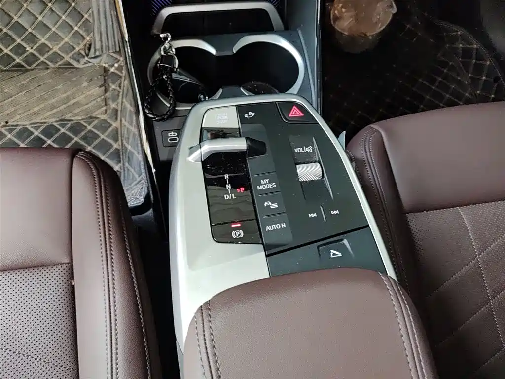 BMW X1 2025 — фото 10