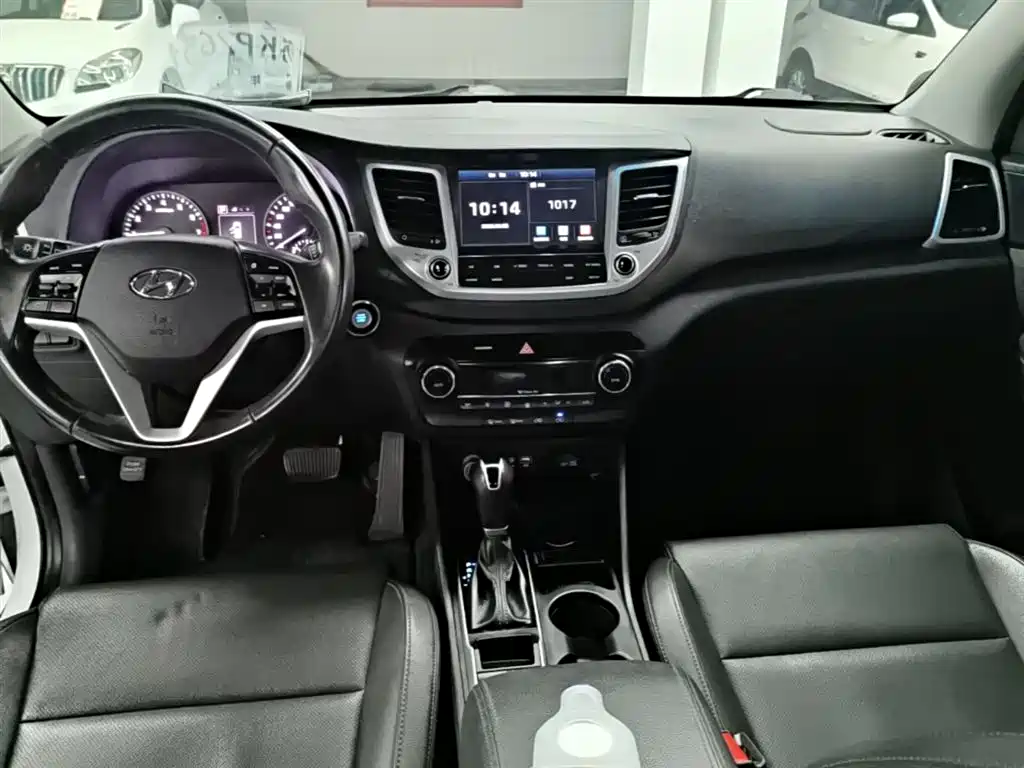 Hyundai Tucson 2018 — фото 13