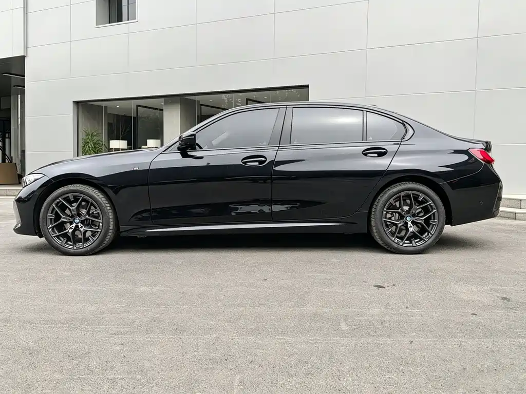 BMW 3 Series 2026