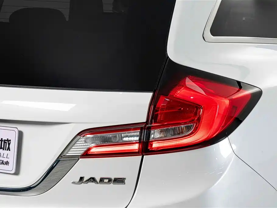 Honda Jade 2018 — фото 8