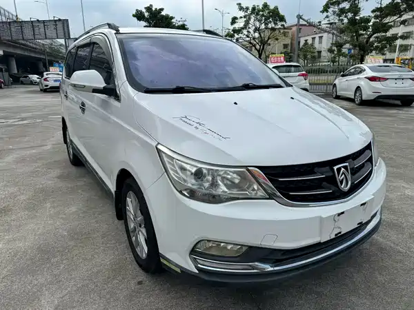 Baojun 730 2016