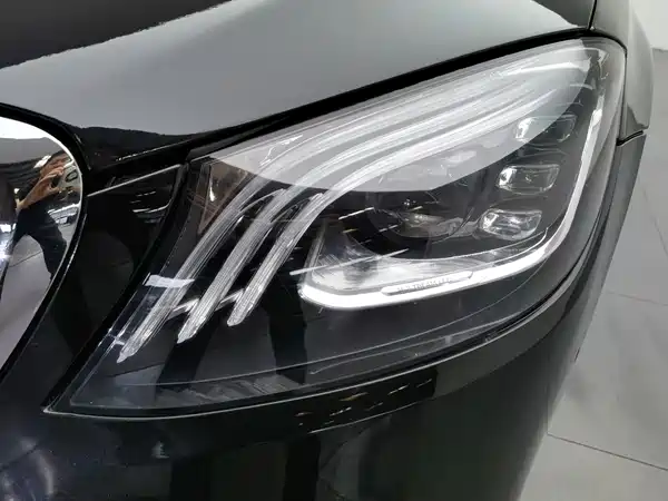 Mercedes-Benz S-Class 2014