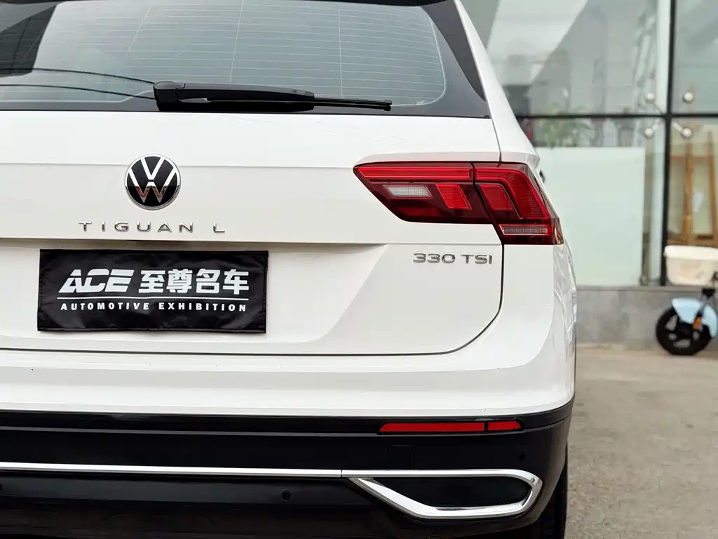 Volkswagen Tiguan L 2022 — фото 9