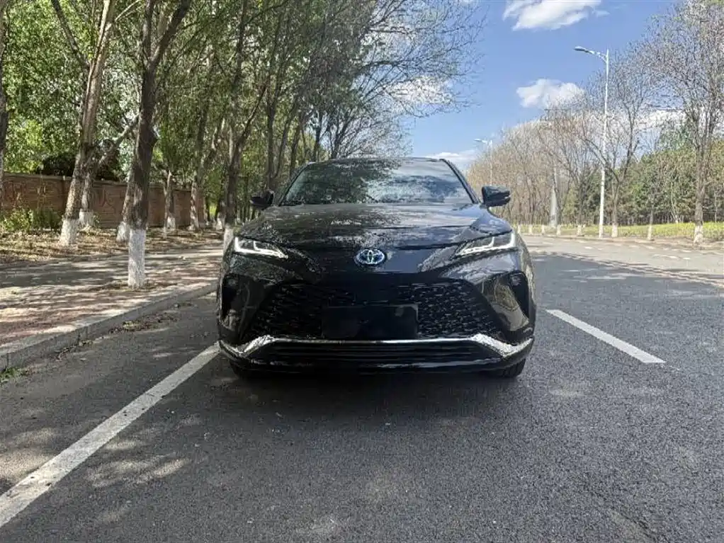 Toyota Venza 2023