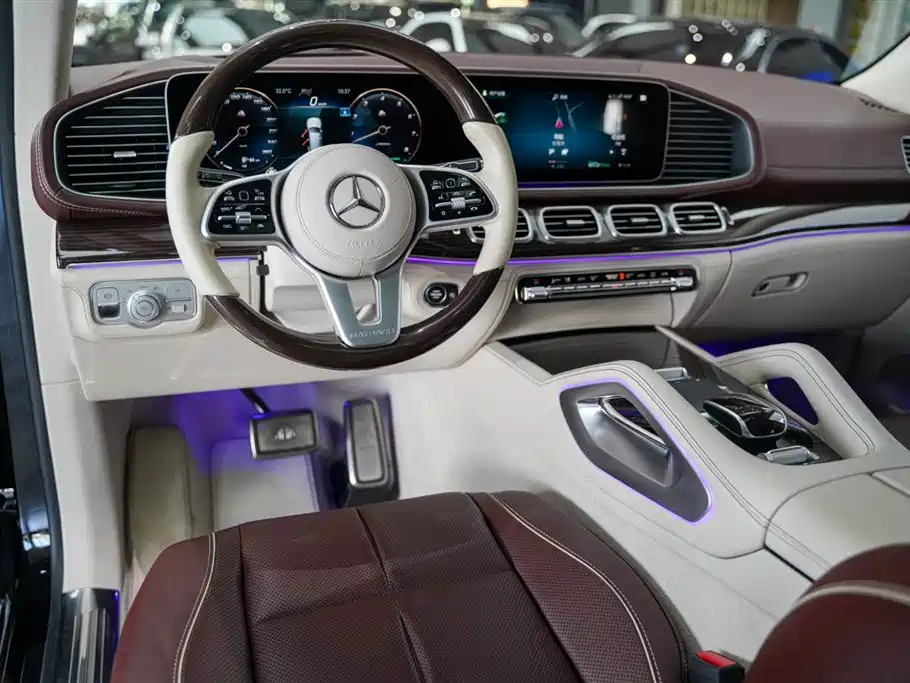 Mercedes-Benz GLS 2021 — фото 12