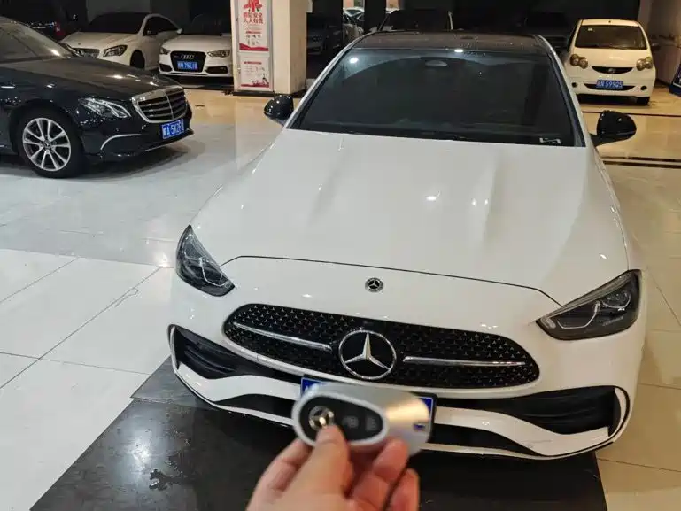 Mercedes-Benz C-Class 2023
