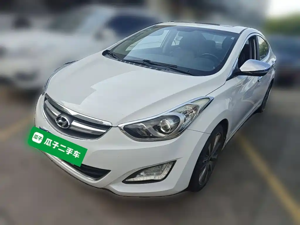 Hyundai Elantra 2015