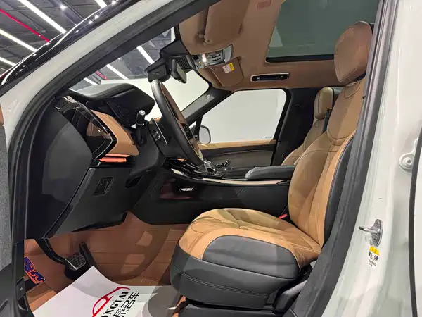 Land Rover Range Rover Sport 2023