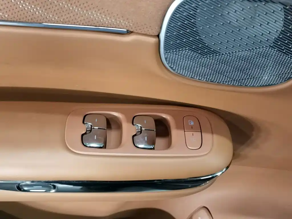GAC Trumpchi S7 2025 — фото 9