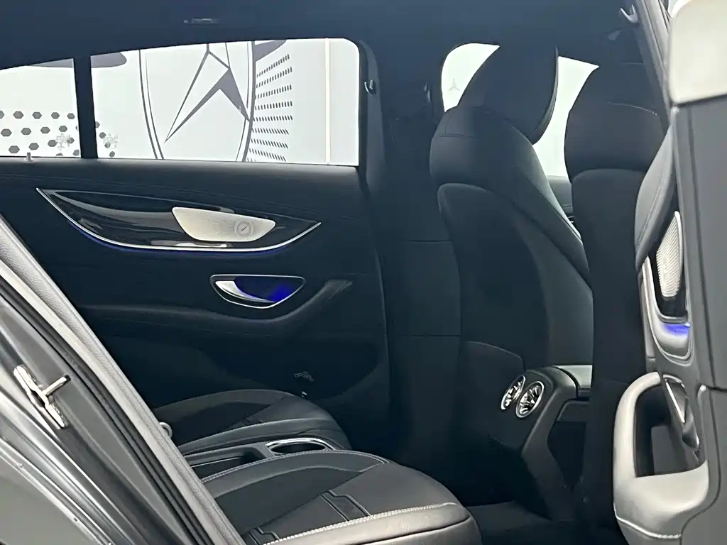 Mercedes-Benz AMG GT 2023 — фото 10