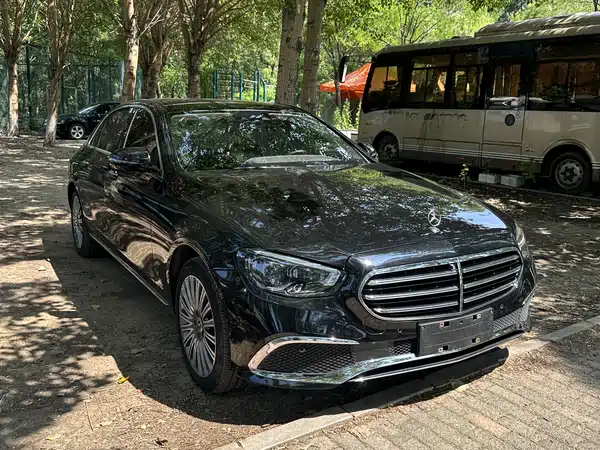 Mercedes-Benz E-Class 2021