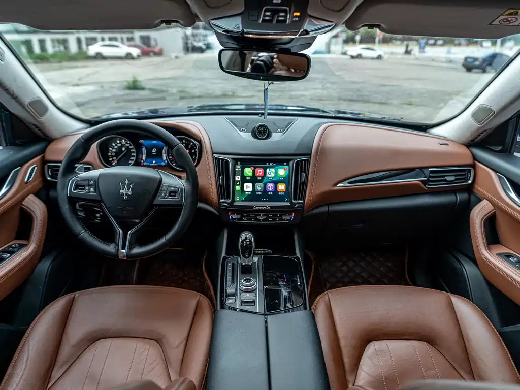 Maserati Levante 2016 — фото 5
