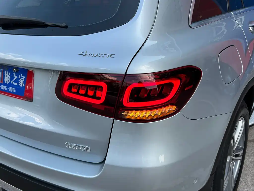Mercedes-Benz GLC 2021 — фото 25