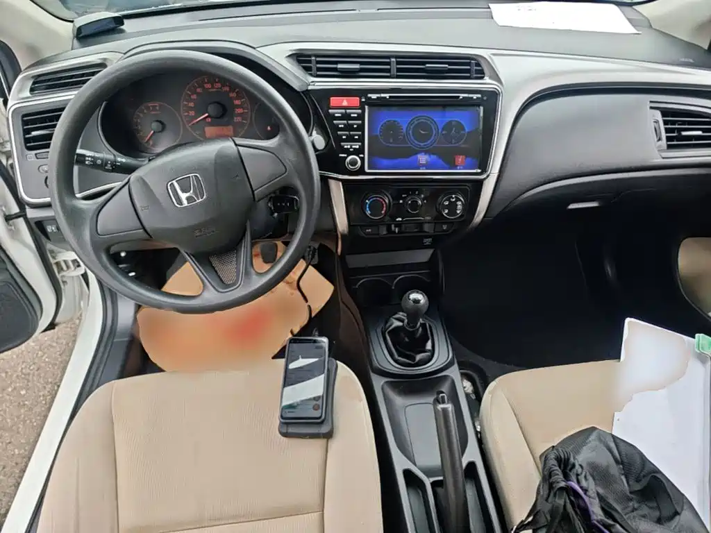 Honda City 2017 — фото 10