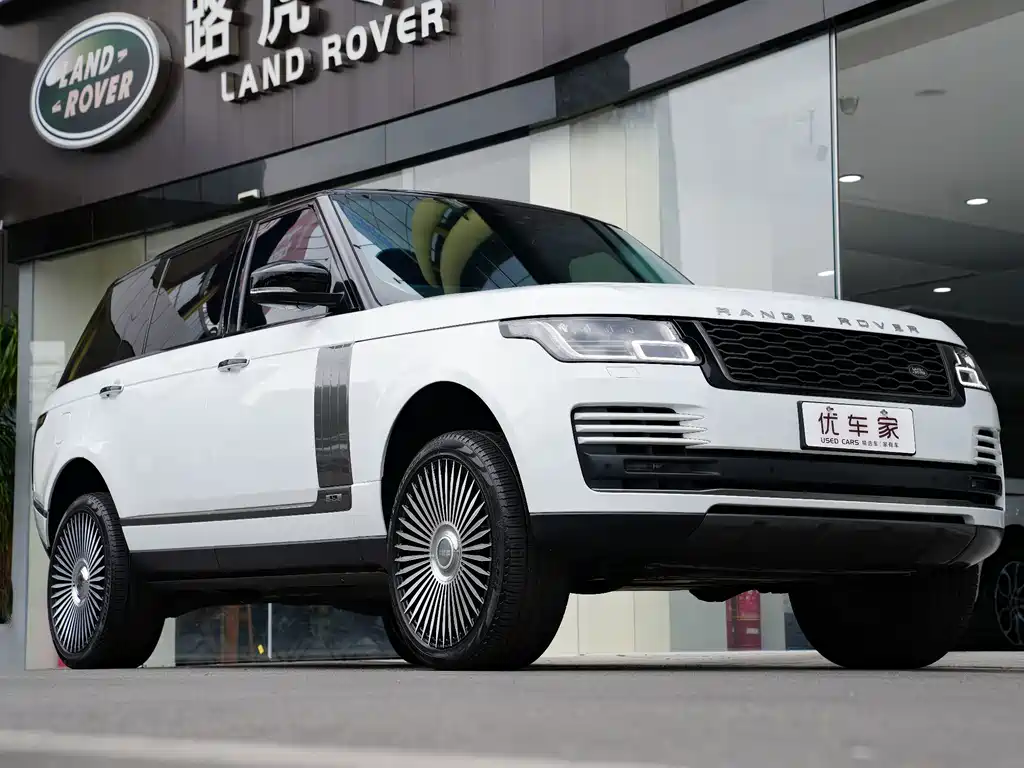 Land Rover Range Rover 2022 — фото 3
