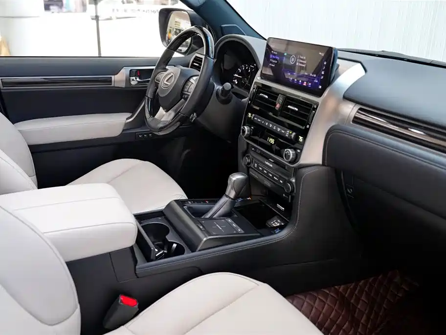Lexus GX 2024 — фото 14