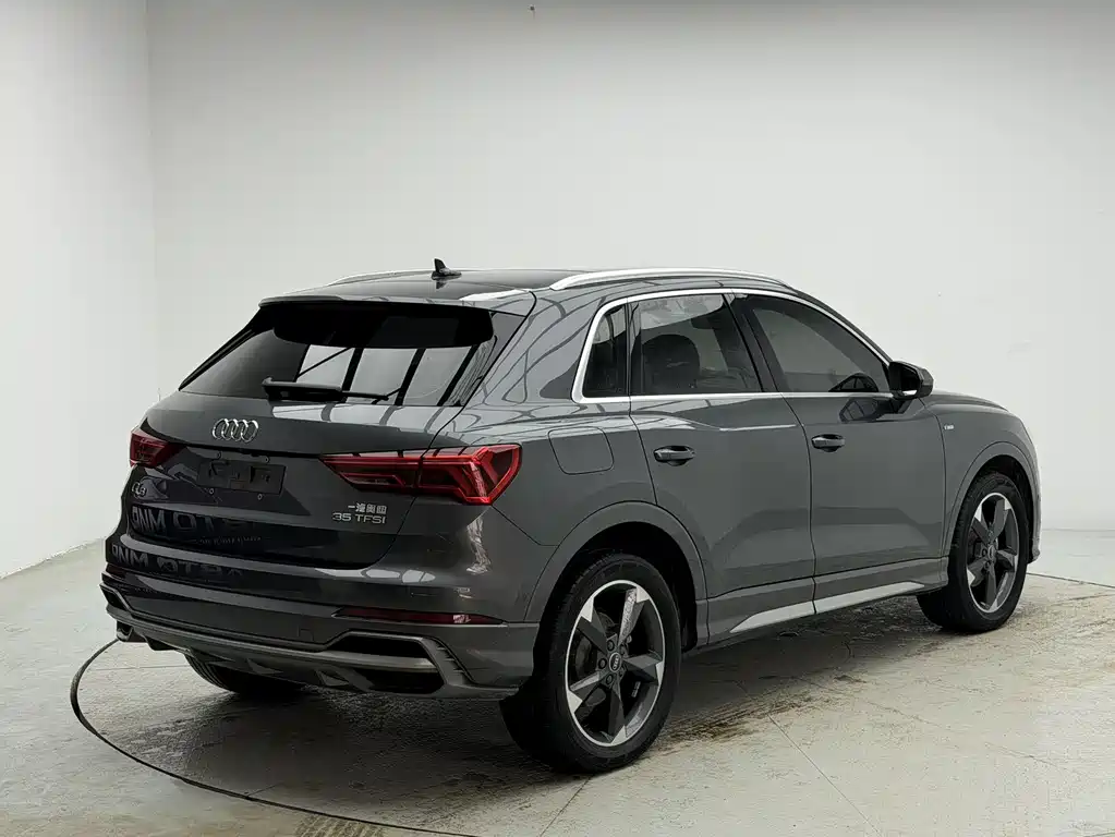 Audi Q3 2023