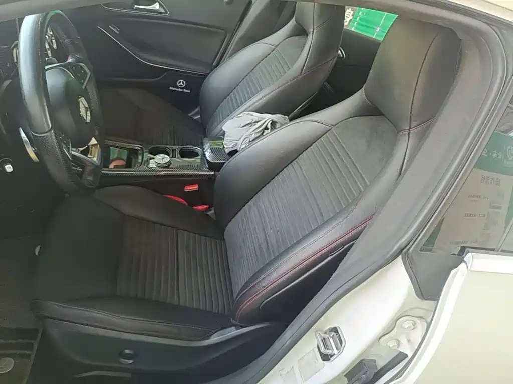 Mercedes-Benz CLA 2015 — фото 15