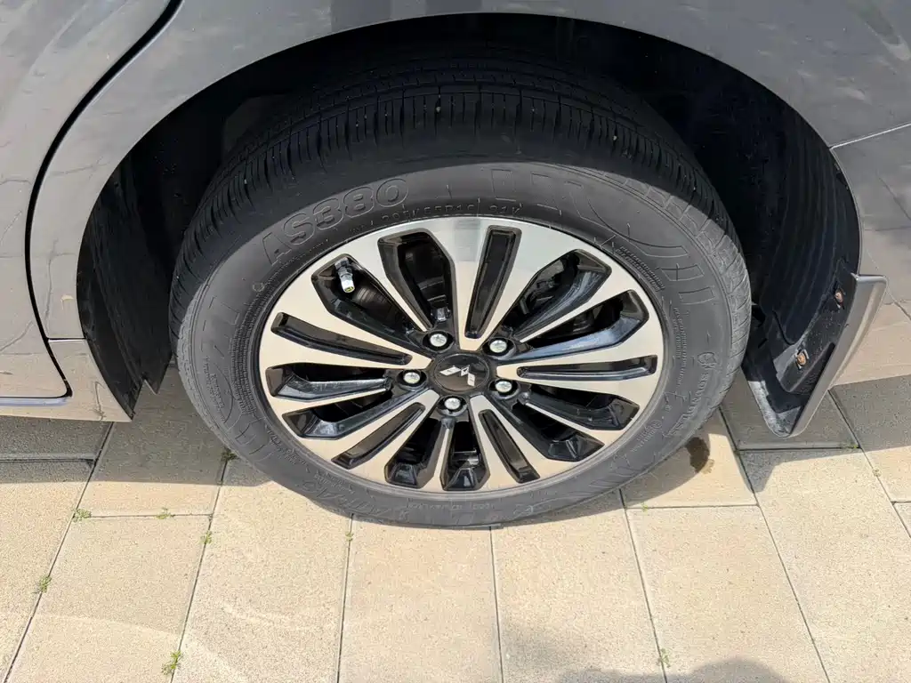 Wuling Jiachen 2022