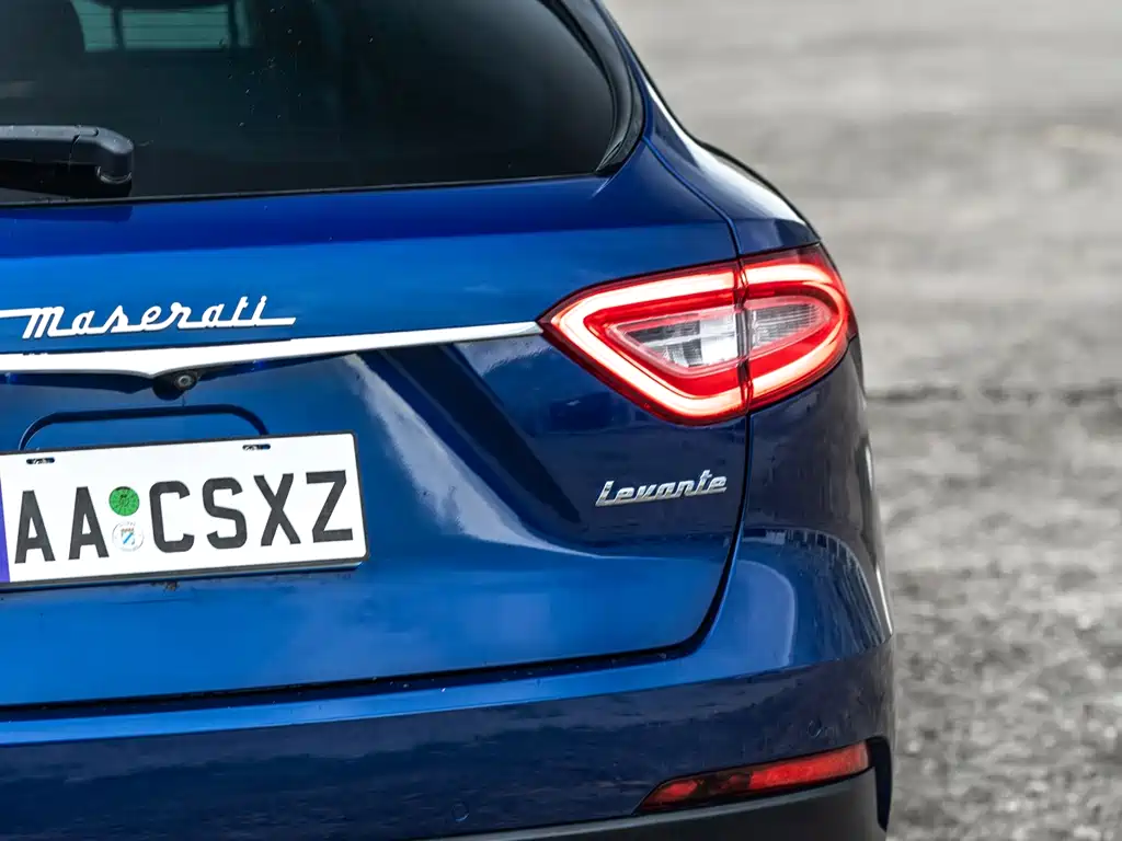 Maserati Levante 2016 — фото 16