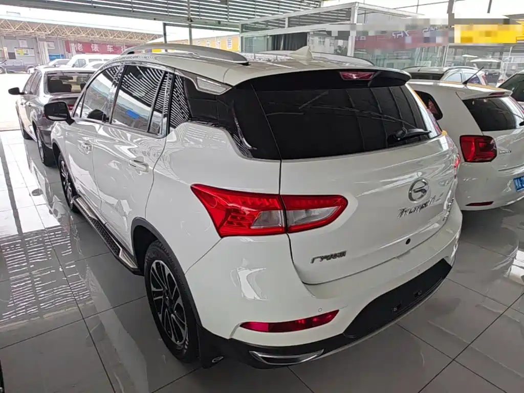 GAC Motor Trumpchi GS4 2018 — фото 5