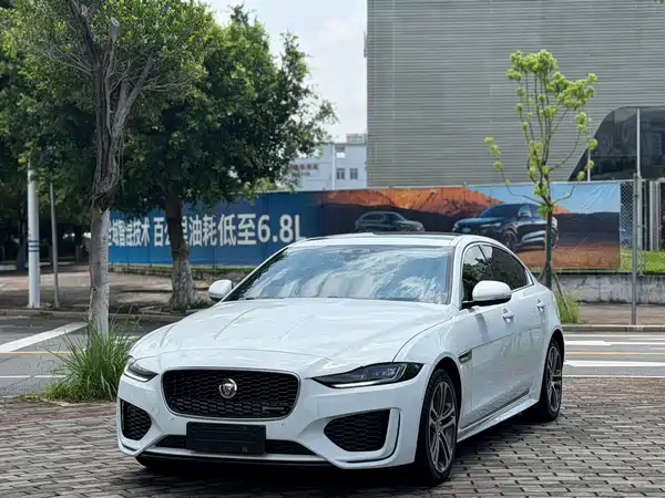 Jaguar XEL 2021