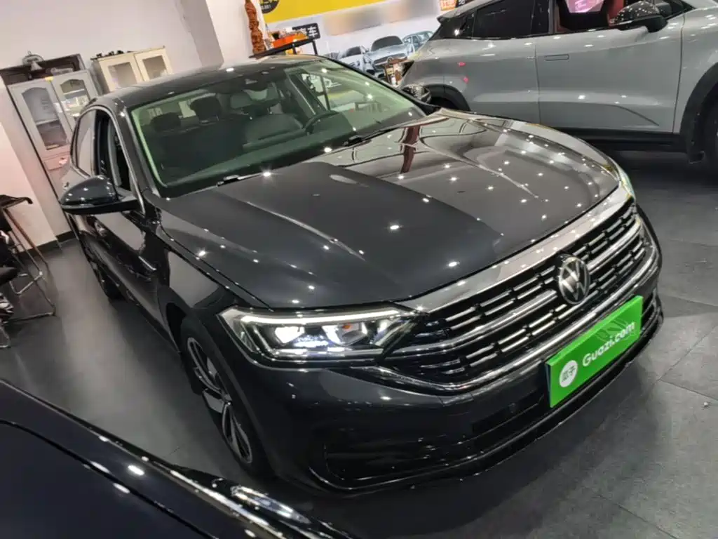 Volkswagen Sagitar 2024