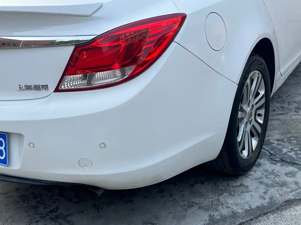 Buick Regal 2012 — фото 10