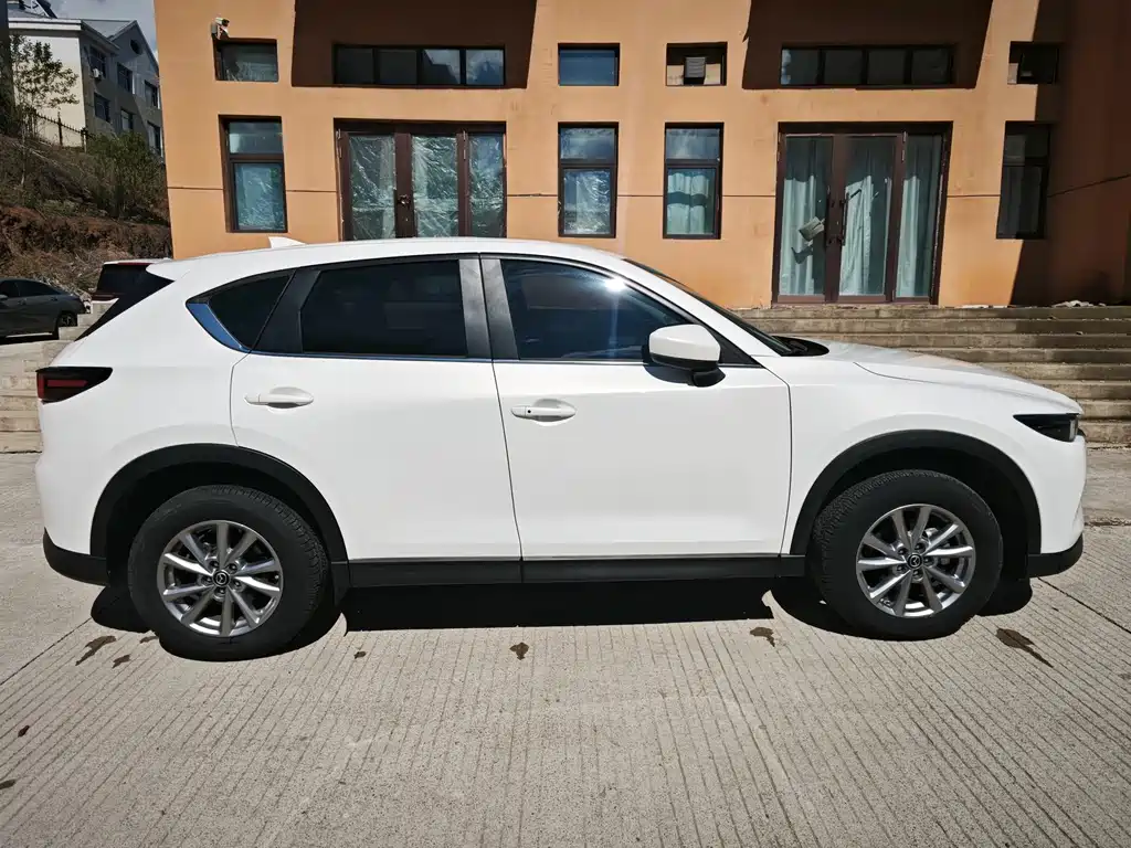 Mazda CX-5 2023 — фото 3