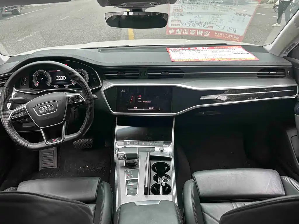 Audi A7 2021 — фото 9