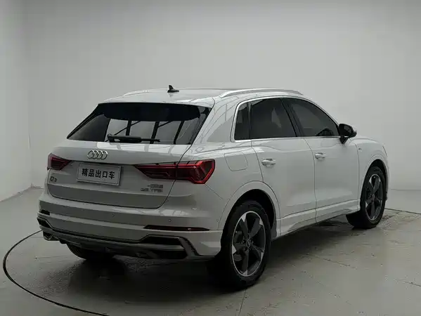 Audi Q3 2023